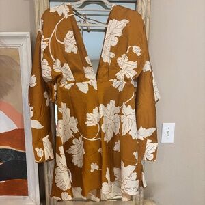 NWT ASOS Silky Gold & Cream Floral Dress 14